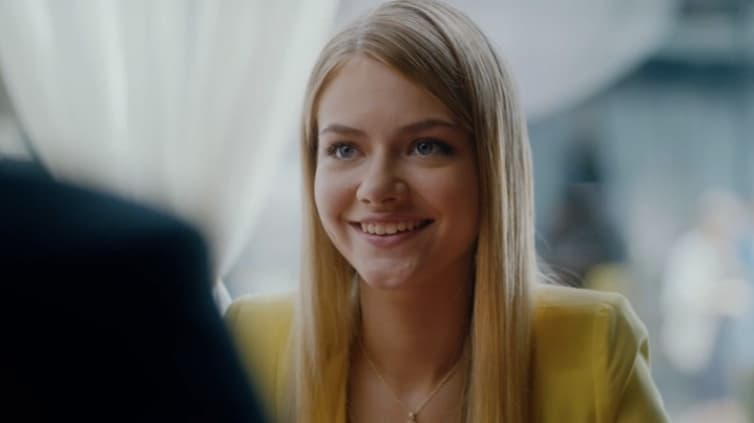 Елизавета Кононова в сериале «Как я стал русским»